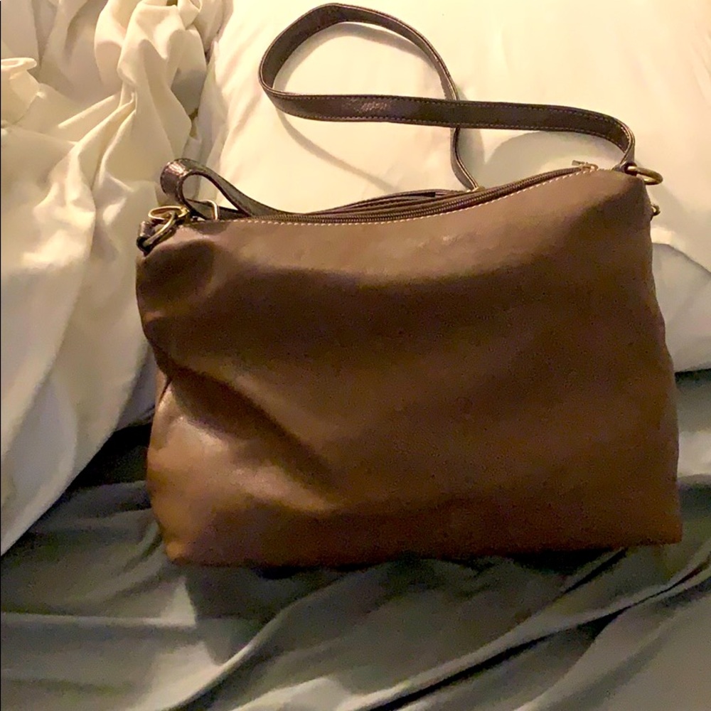 Brown purse.
